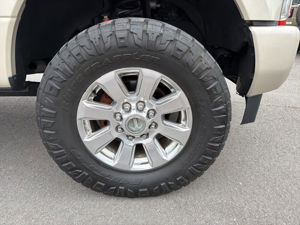 Used 2017 Ford F250 Platinum w/ Platinum Ultimate Package AWD/4WD image 15