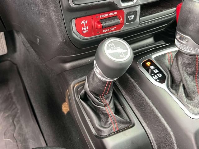 Used 2018 Jeep Wrangler Unlimited Rubicon AWD/4WD image 36