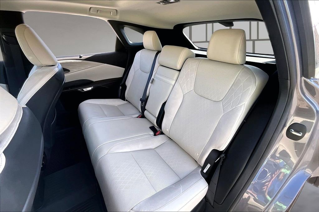 Used 2023 Lexus RX 350 FWD w/ Cold Area Package image 22