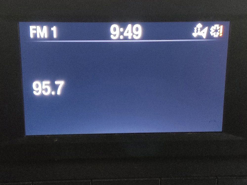 Used 2021 Ford EcoSport S image 25