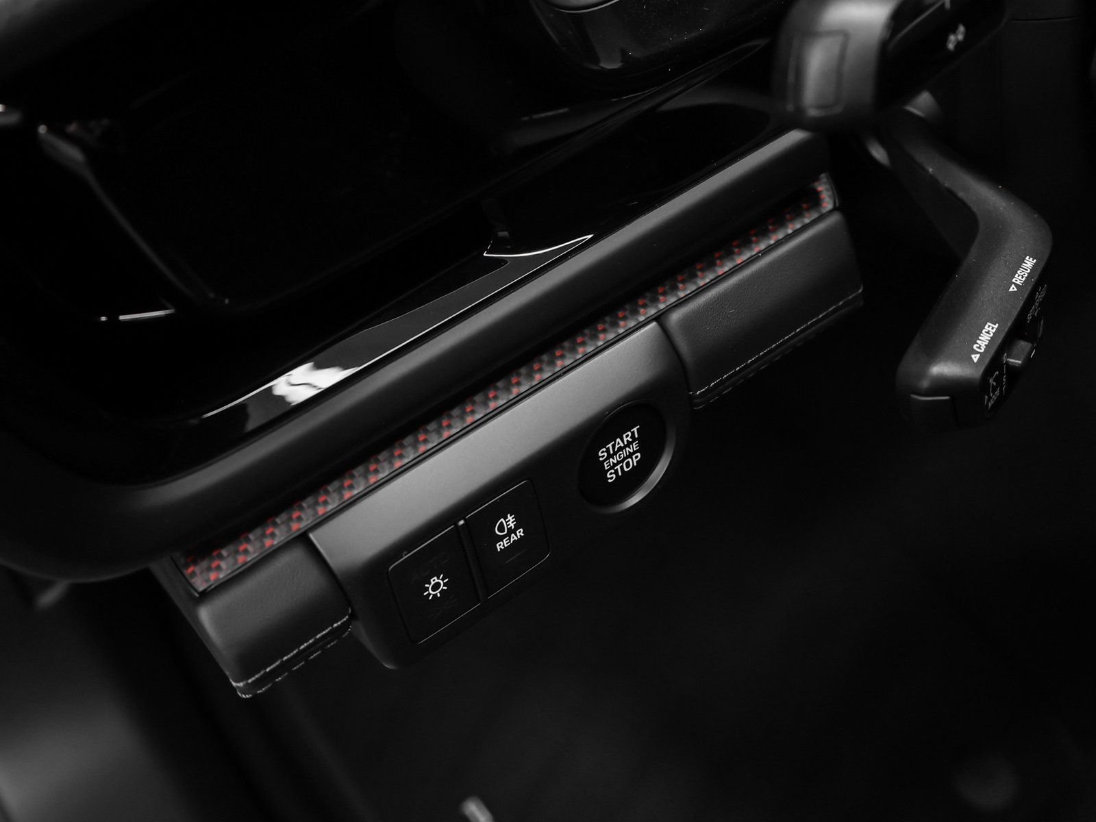 Certified 2026 Porsche Panamera 4 AWD/4WD image 36