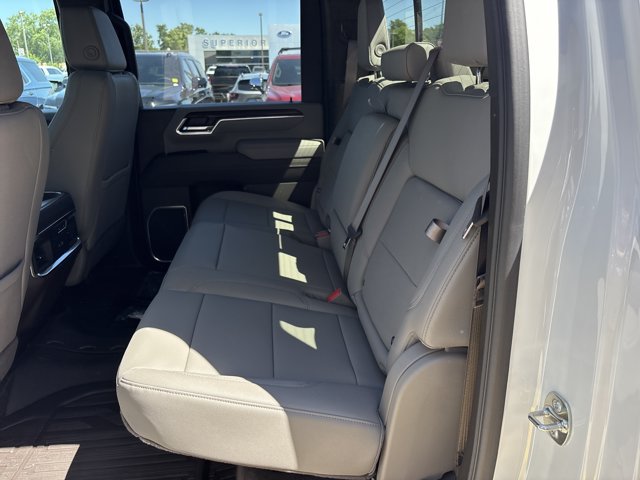 New 2026 GMC Sierra 2500 SLT w/ SLT Premium Package AWD/4WD image 17