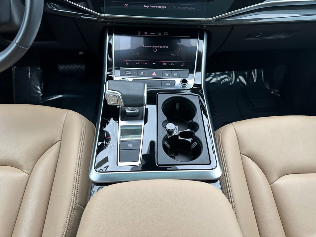 Certified 2022 Audi Q7 3.0T Premium Plus AWD/4WD image 3