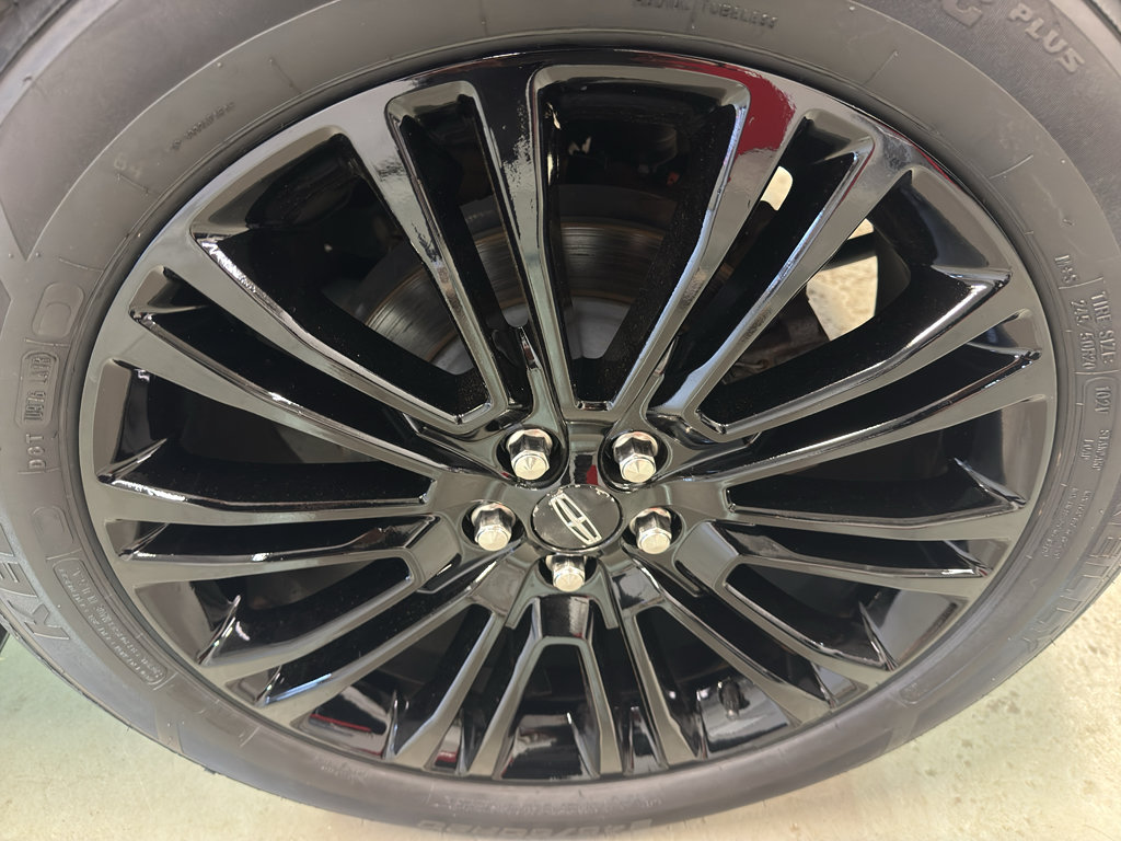 Used 2016 Lincoln MKX Reserve w/ Climate Package AWD/4WD image 37