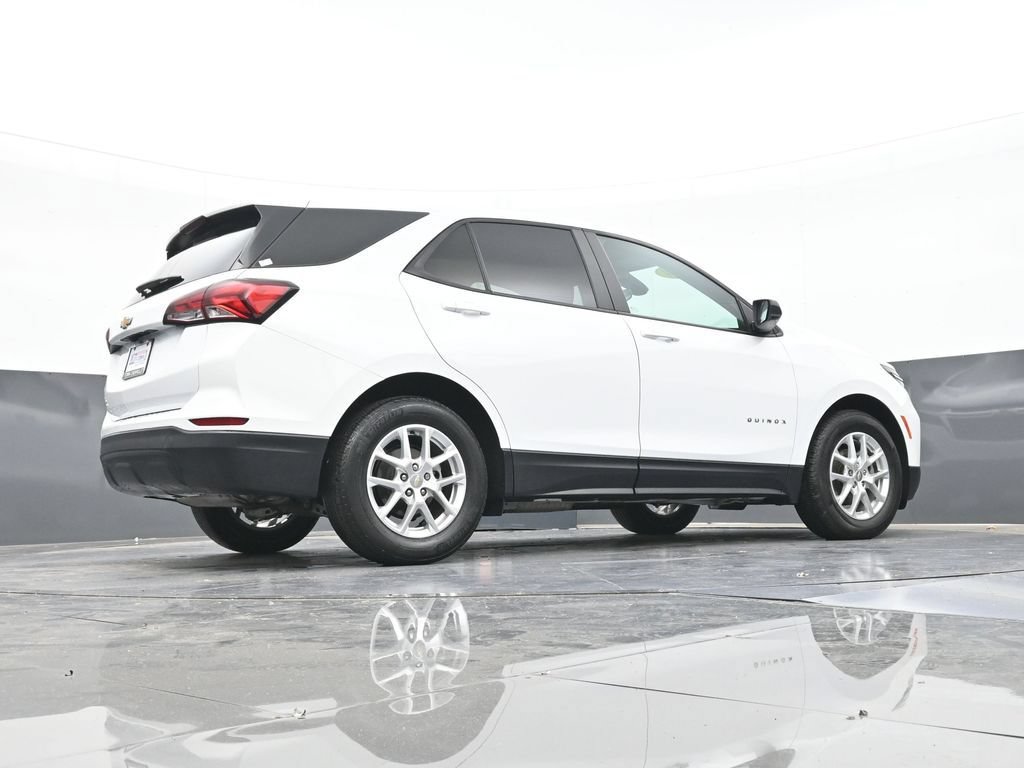 Used 2024 Chevrolet Equinox LS w/ LS Convenience Package FWD image 42