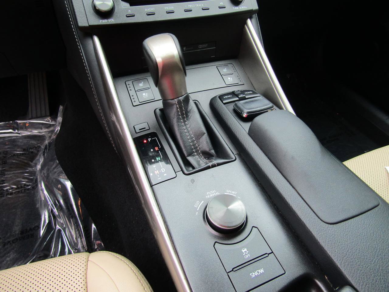 Used 2015 Lexus IS 250 AWD w/ Navigation System Package image 21