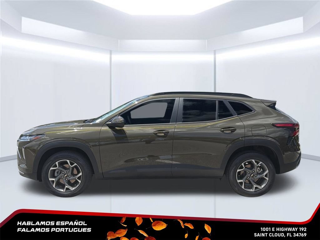 Used 2024 Chevrolet Trax LT w/ Driver Confidence Package FWD image 3