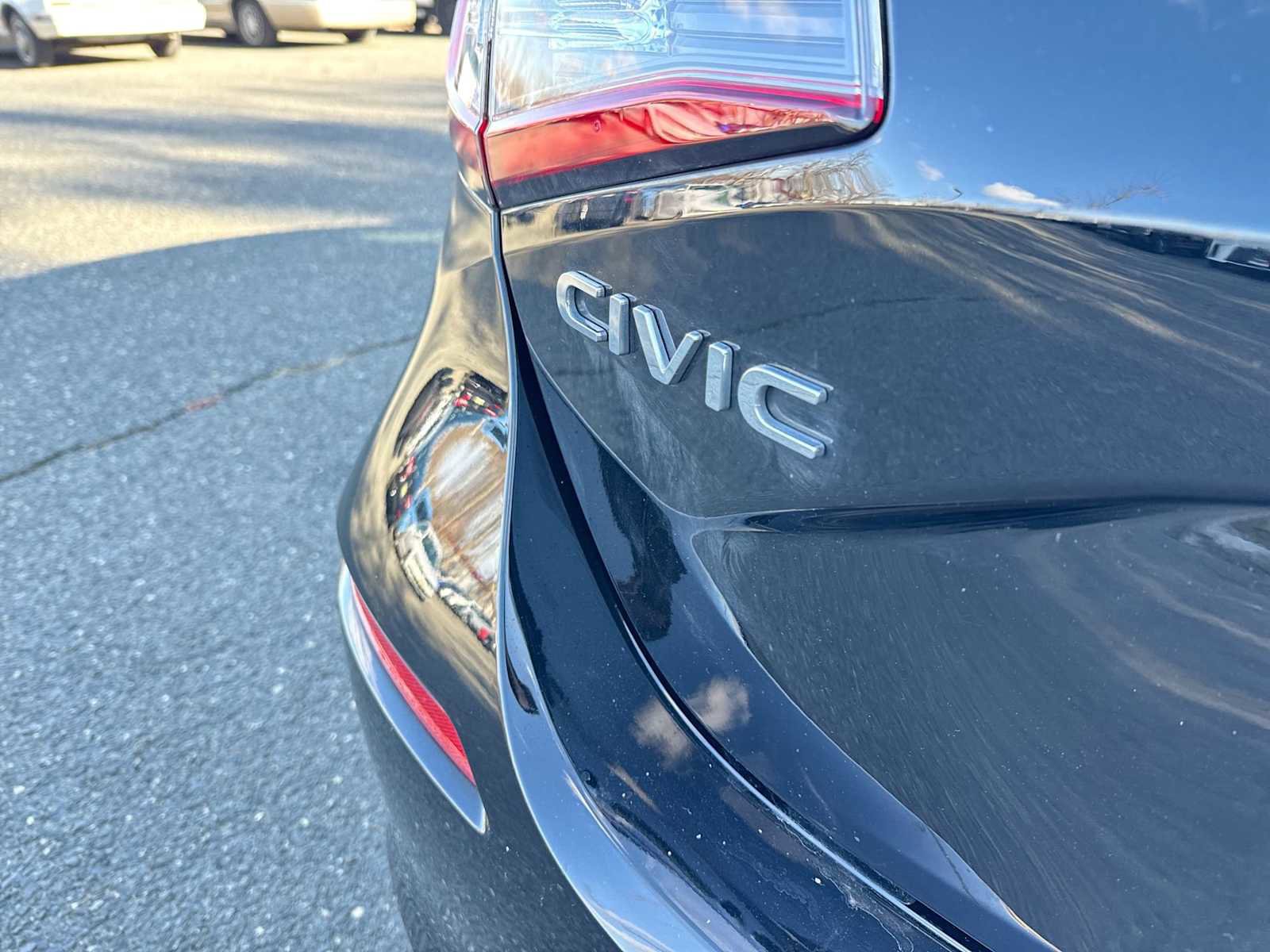 Used 2024 Honda Civic LX image 18