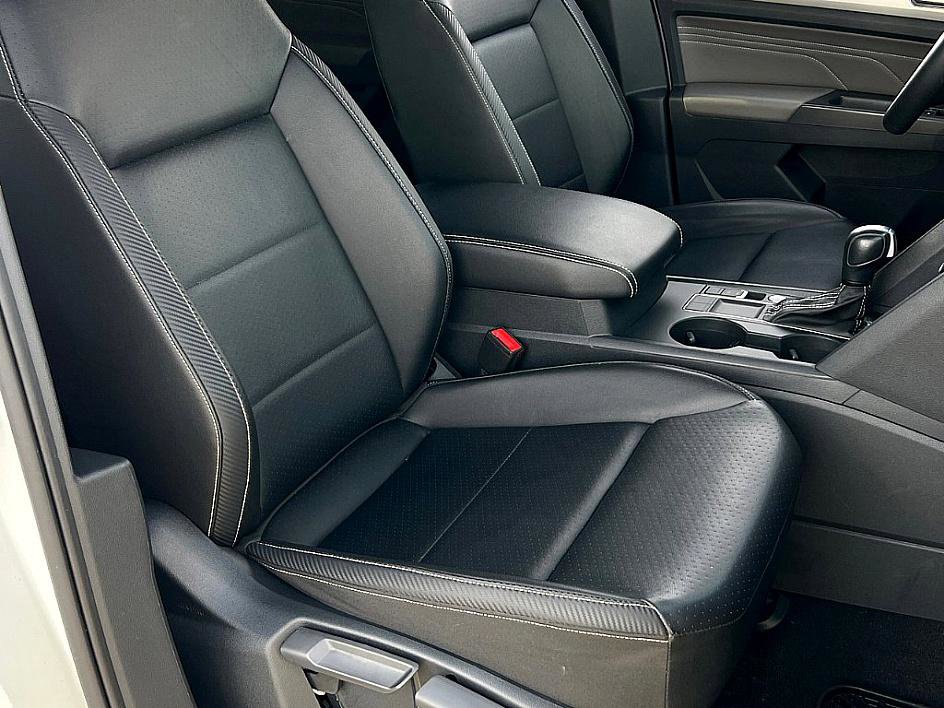 Used 2023 Volkswagen Atlas Cross Sport SE image 22