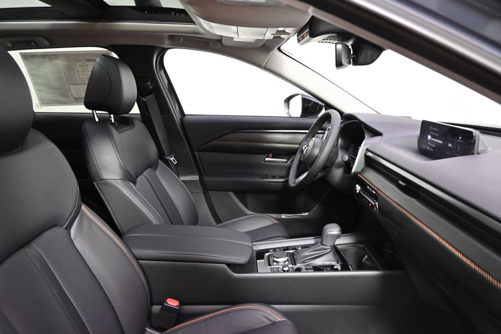 New 2026 MAZDA CX-50 AWD 2.5 Hybrid w/ Weather Package image 16