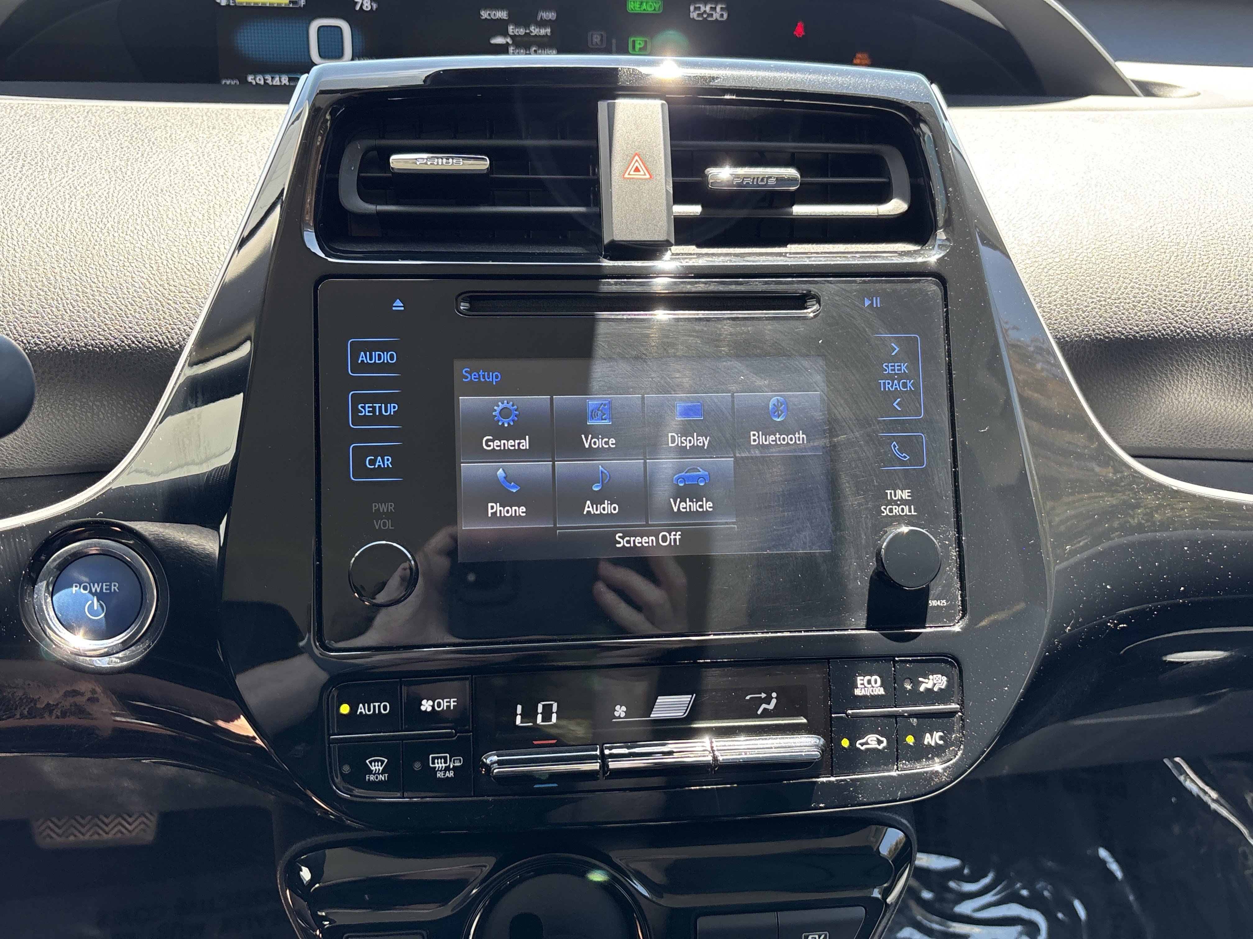 Used 2019 Toyota Prius XLE FWD image 22
