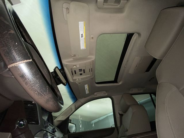 Used 2018 Chevrolet Tahoe Premier AWD/4WD image 22