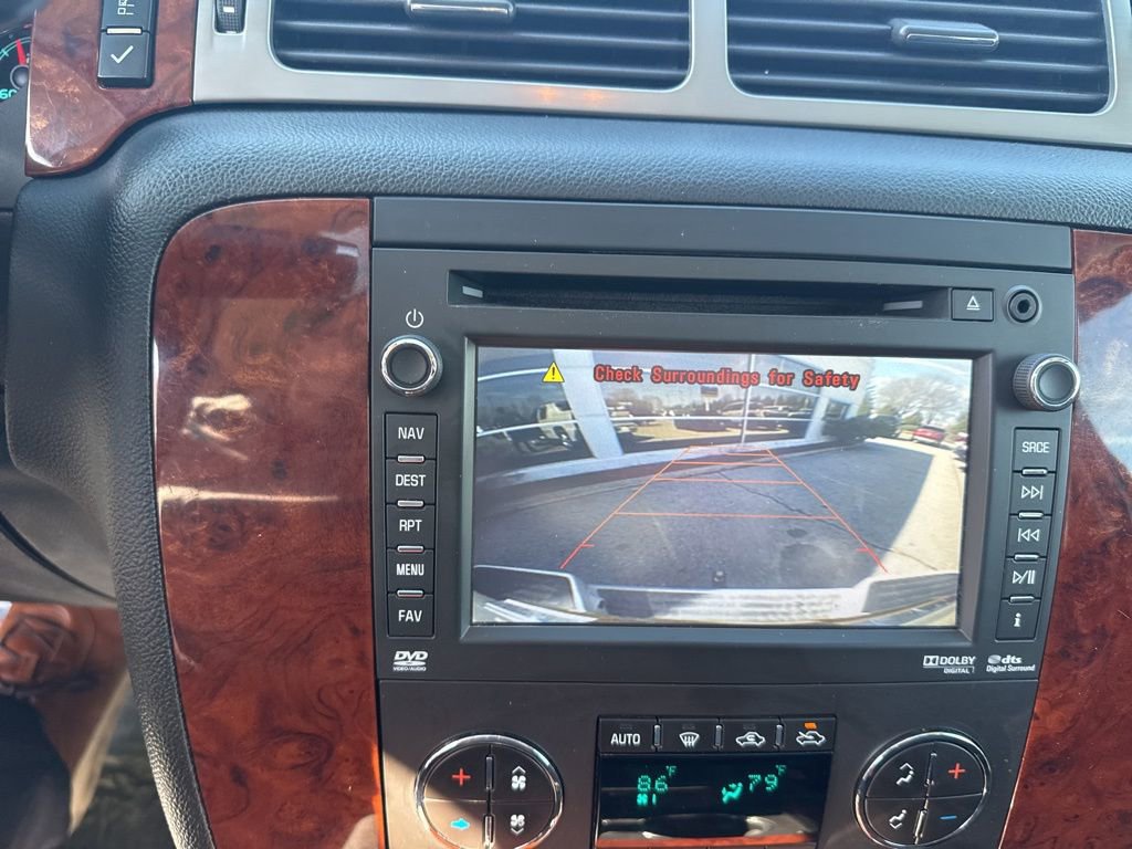 Used 2012 Chevrolet Avalanche LTZ image 15