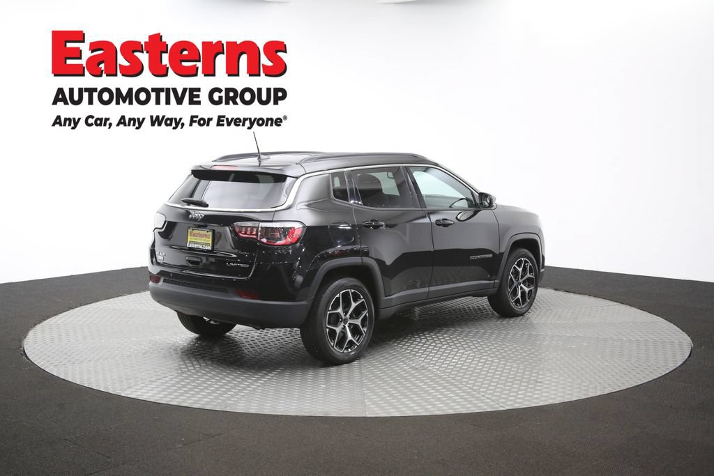 Used 2025 Jeep Compass Limited AWD/4WD image 40