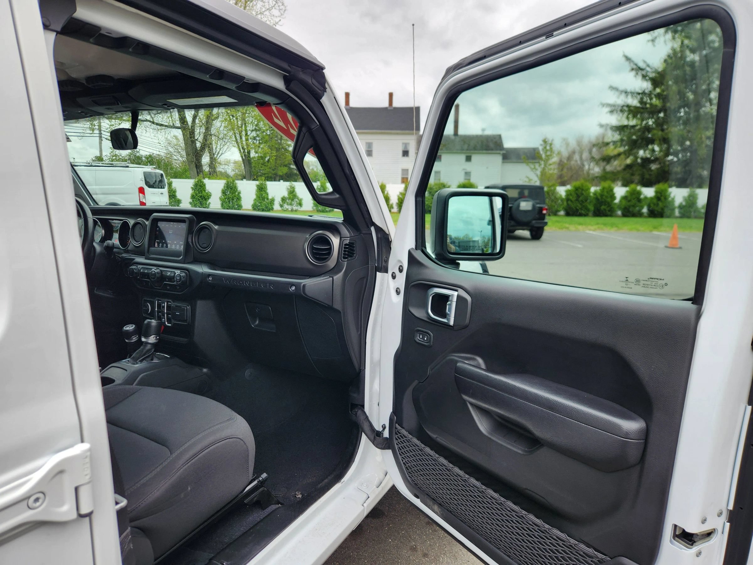 Used 2022 Jeep Wrangler Unlimited Sport AWD/4WD image 43