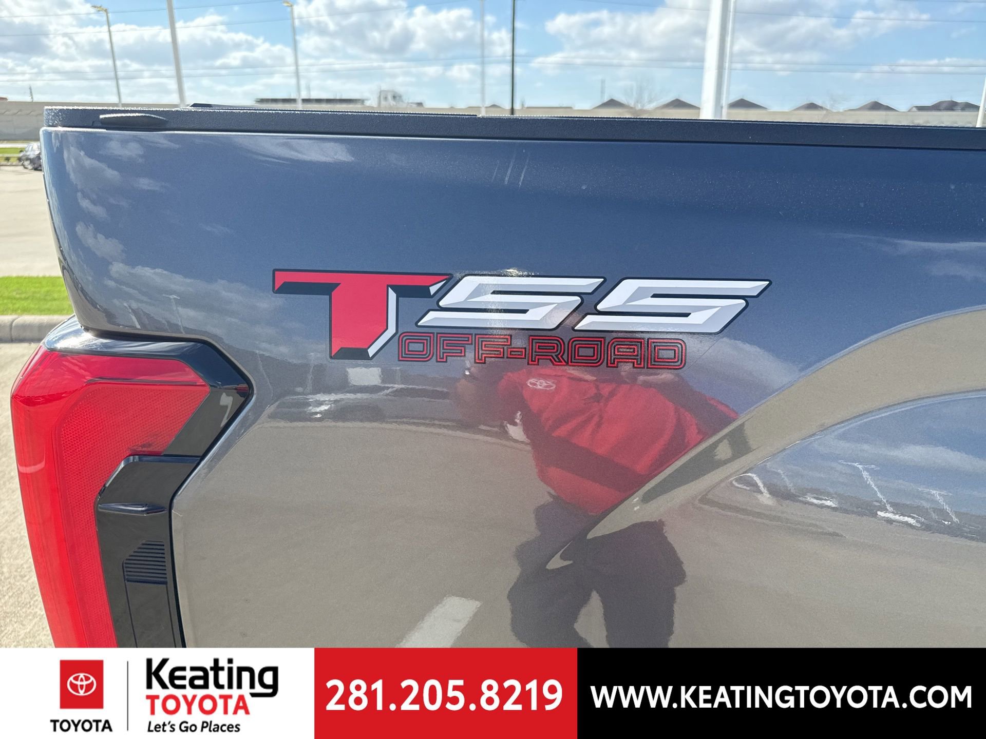 Used 2023 Toyota Tundra SR5 w/ SR5 Convenience Package image 10