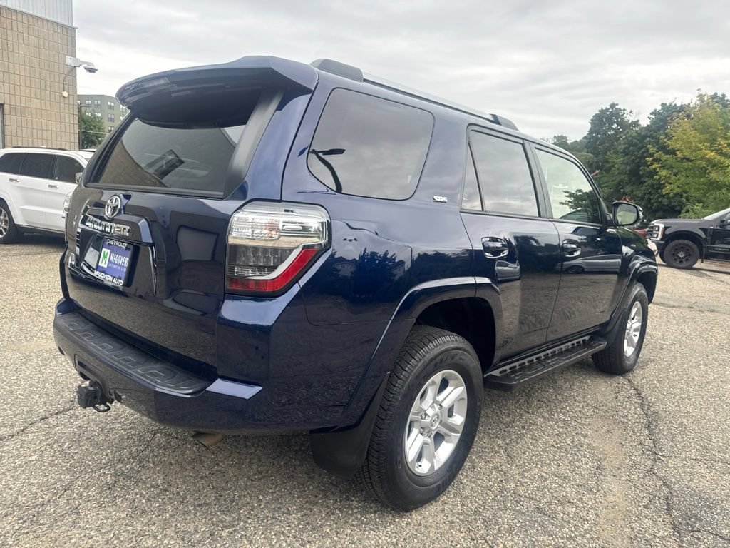 Used 2021 Toyota 4Runner SR5 Premium w/ Moonroof Package AWD/4WD image 38
