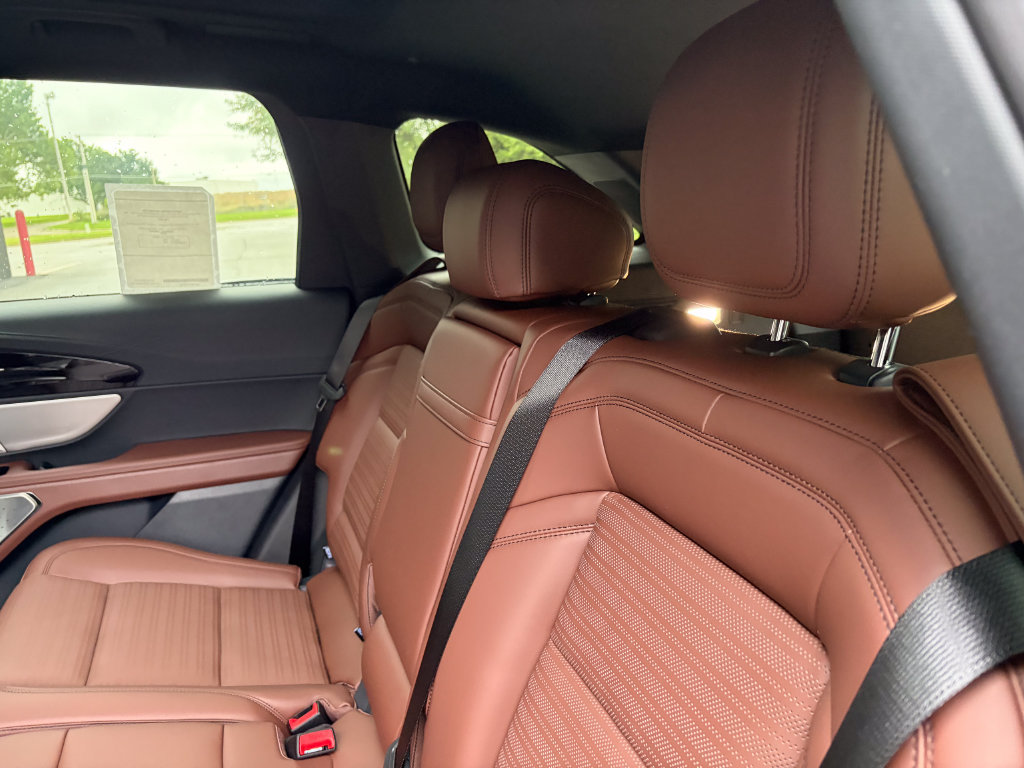 New 2026 Lincoln Nautilus Reserve AWD/4WD image 20