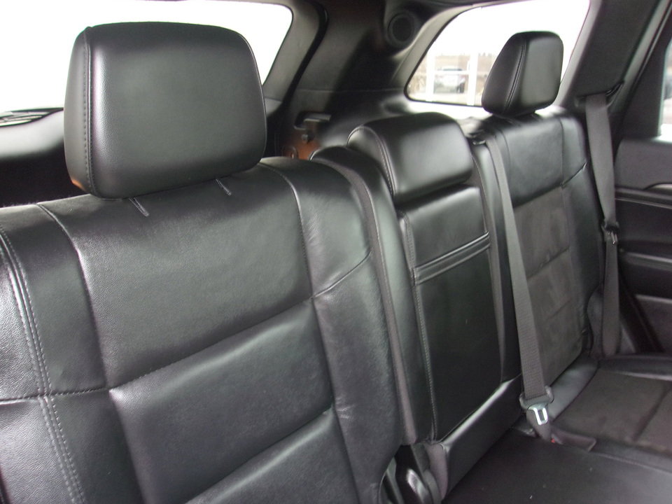 Used 2022 Jeep Grand Cherokee Laredo X image 15