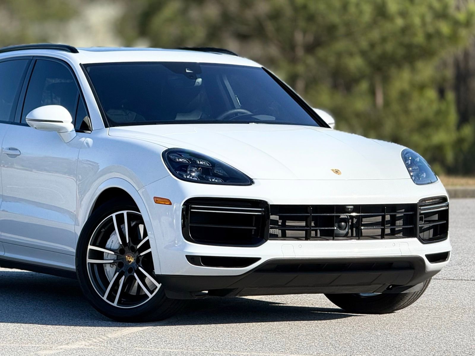 Used 2019 Porsche Cayenne Turbo image 48