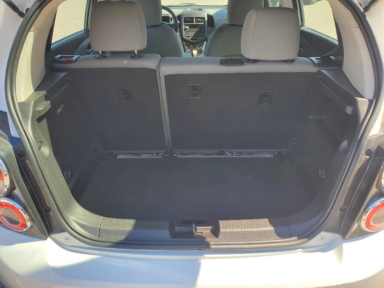 Used 2012 Chevrolet Sonic LS image 16