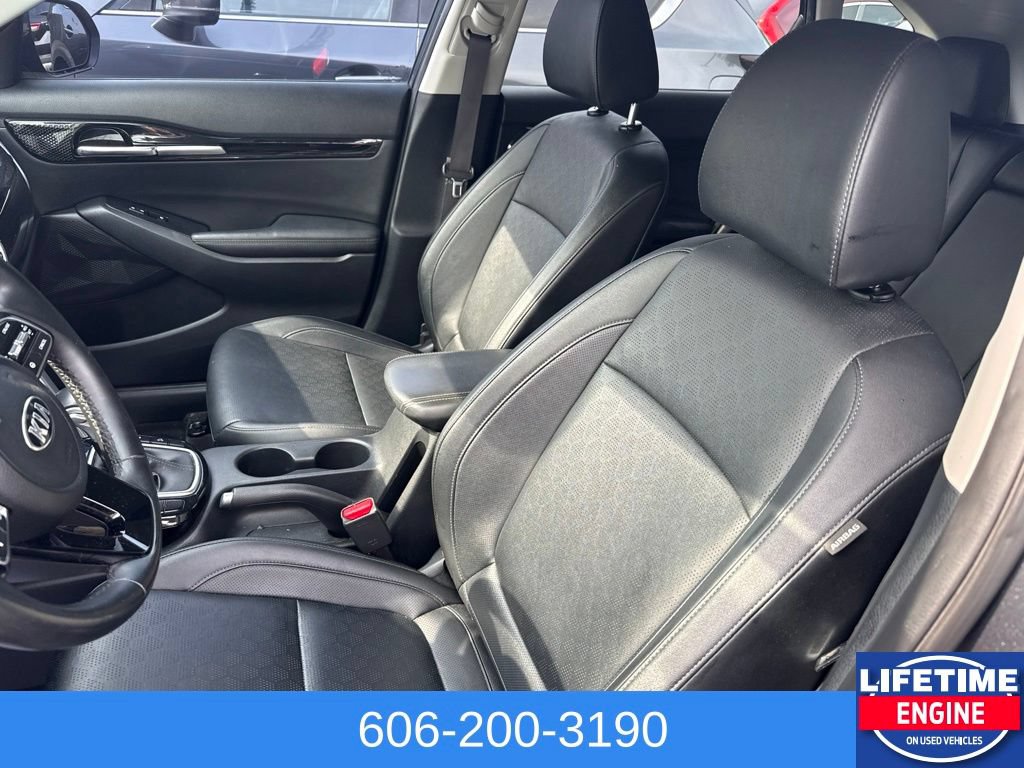 Used 2021 Kia Seltos EX AWD/4WD image 19