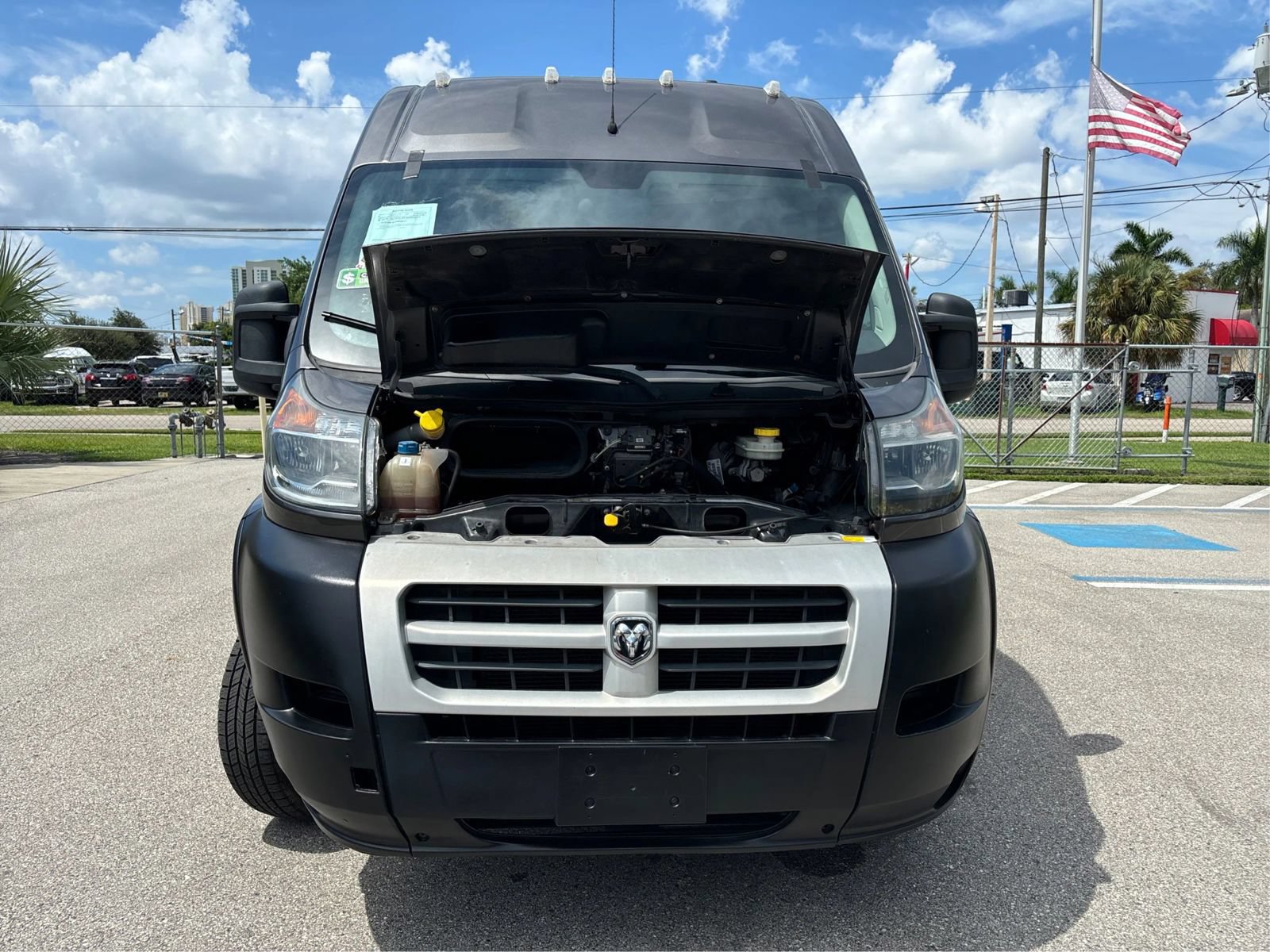 Used 2015 RAM ProMaster 2500 w/ Interior Convenience Group FWD image 11