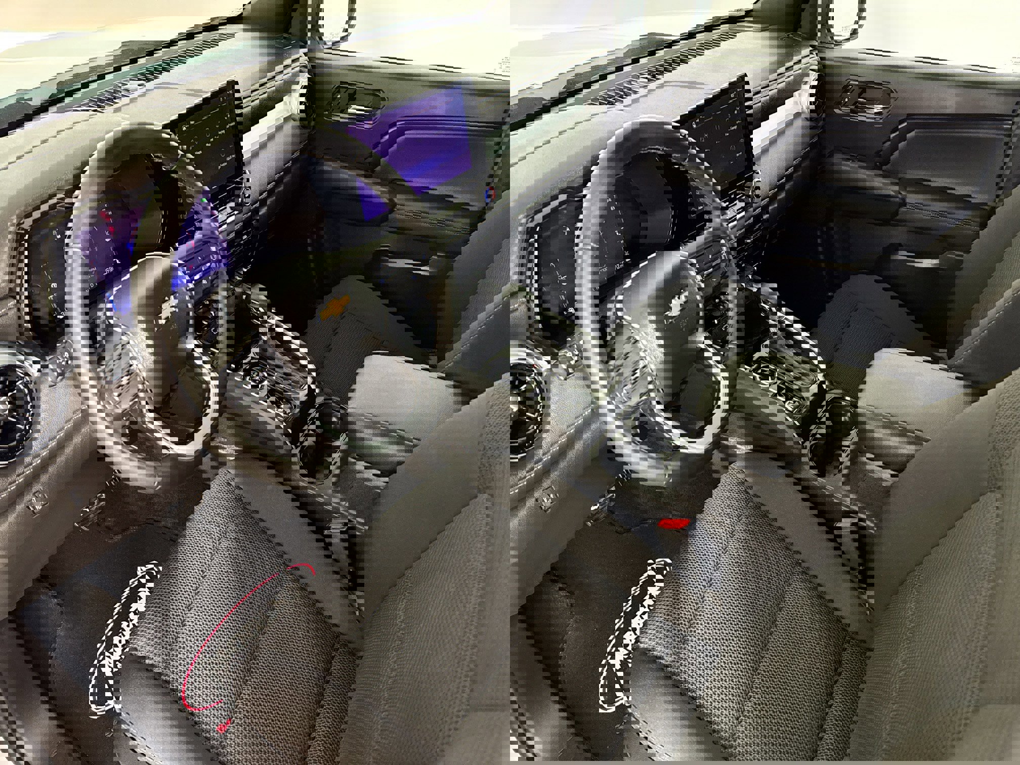 Used 2023 Chevrolet Colorado LT image 14