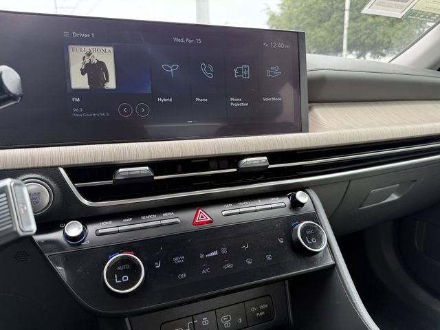 Used 2025 Hyundai Sonata SEL FWD image 14