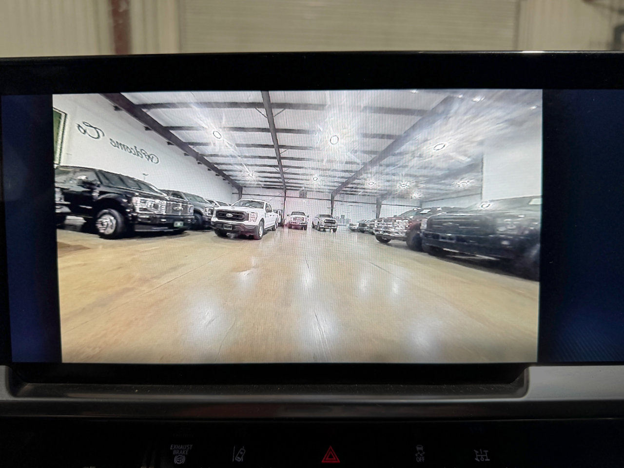 Used 2024 Chevrolet Silverado 3500 LT w/ Convenience Package image 44