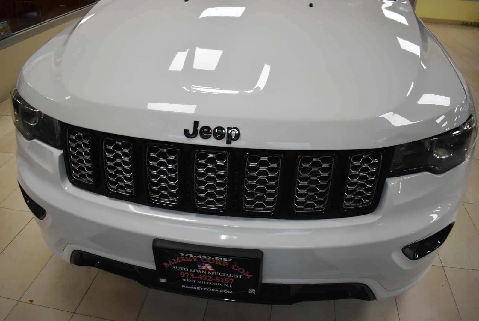 Used 2019 Jeep Grand Cherokee Altitude AWD/4WD image 64