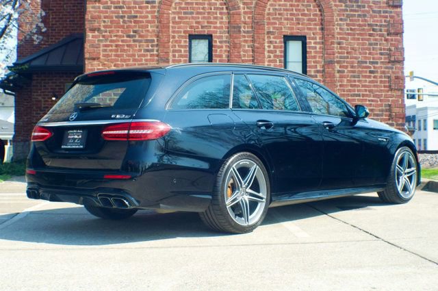Used 2023 Mercedes-Benz E 63 AMG S image 5