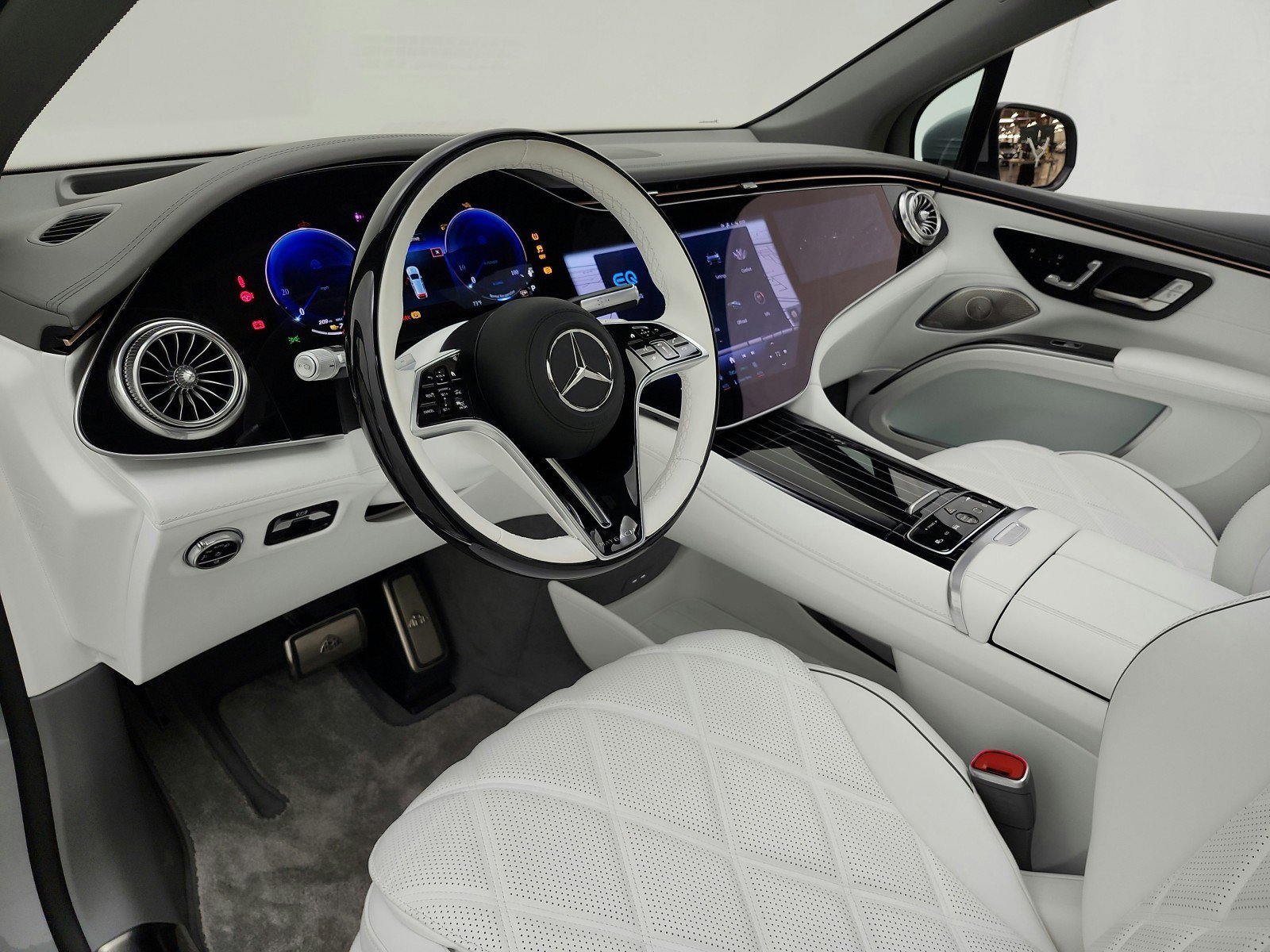 Certified 2024 Mercedes-Benz Maybach EQS 680 4MATIC image 12