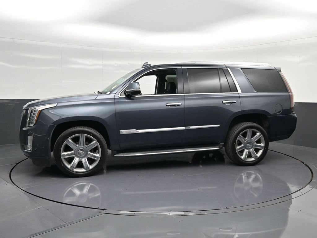 Used 2019 Cadillac Escalade Luxury RWD image 7