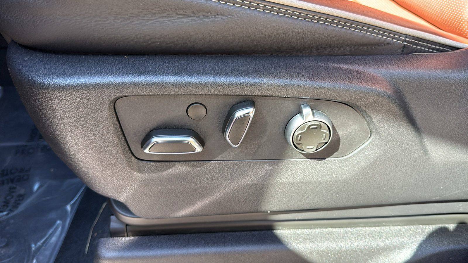 Certified 2024 GMC Sierra 1500 Denali Ultimate image 14