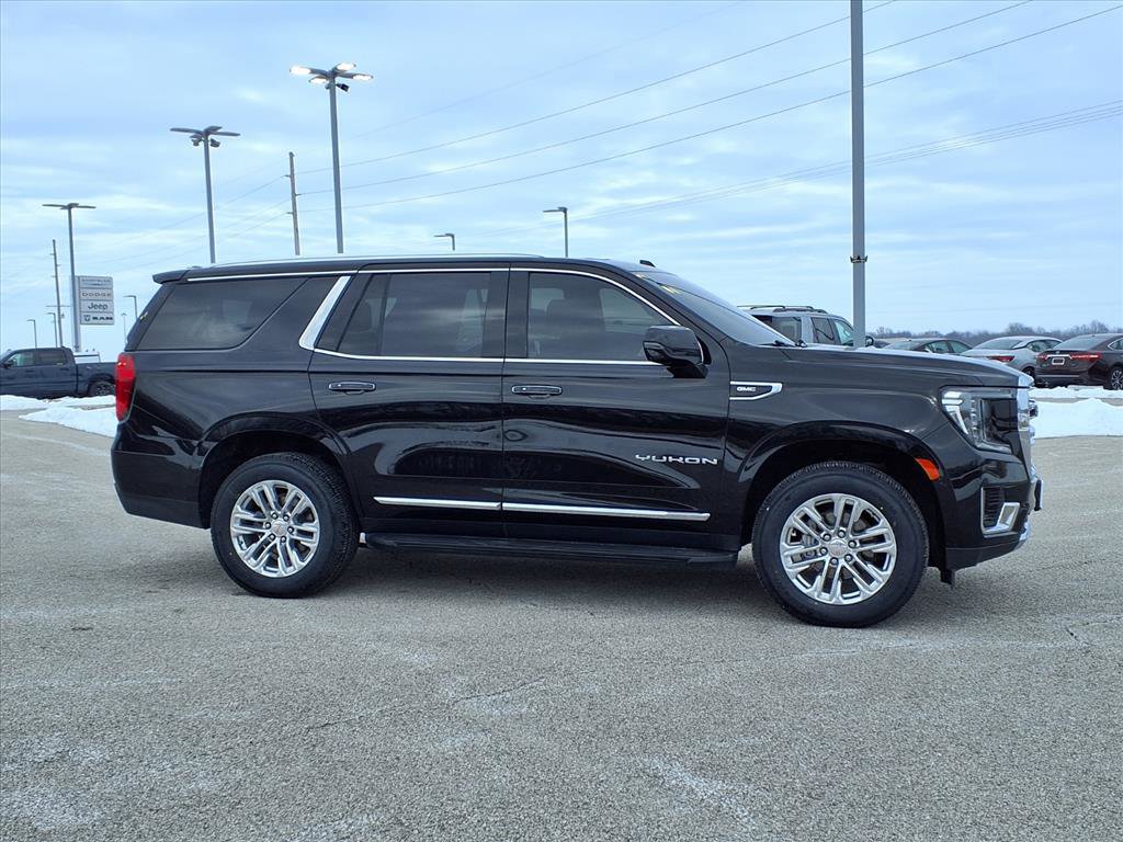 Used 2021 GMC Yukon SLT w/ SLT Premium Package image 37