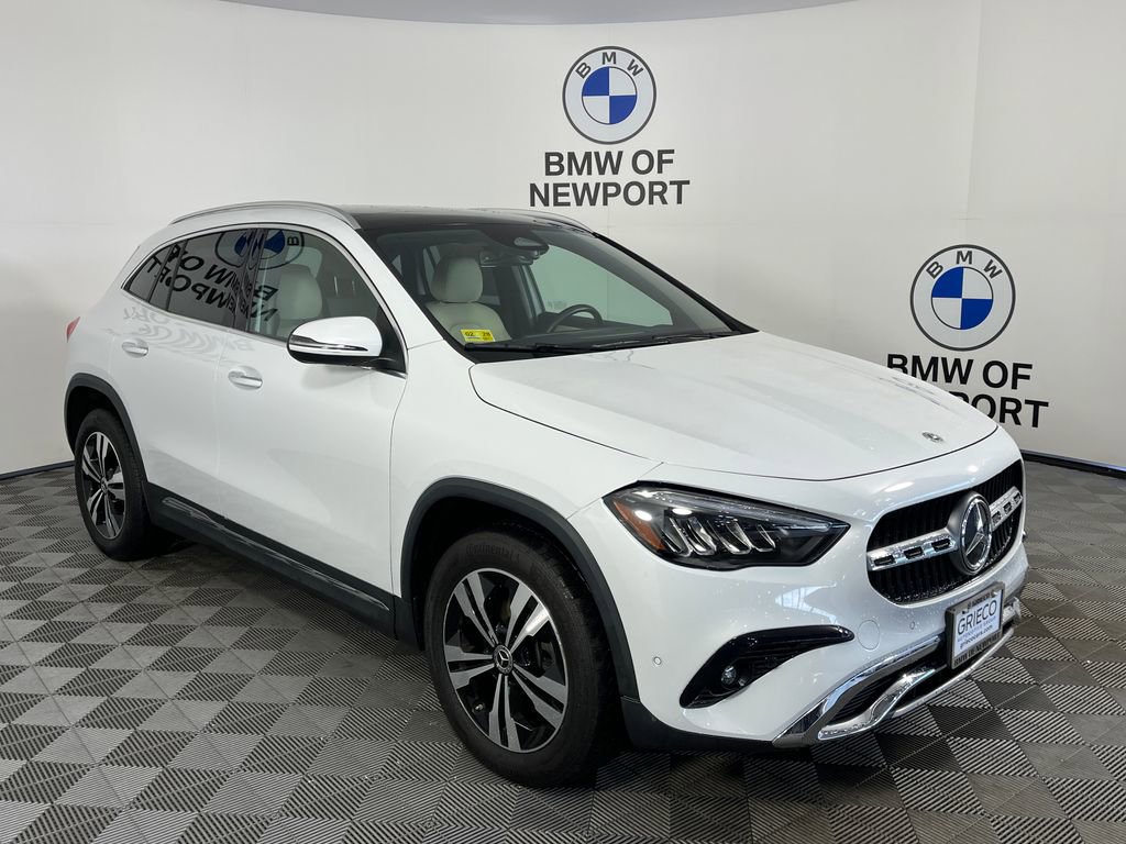 Used 2024 Mercedes-Benz GLA 250 4MATIC w/ Winter Heating Package image 1