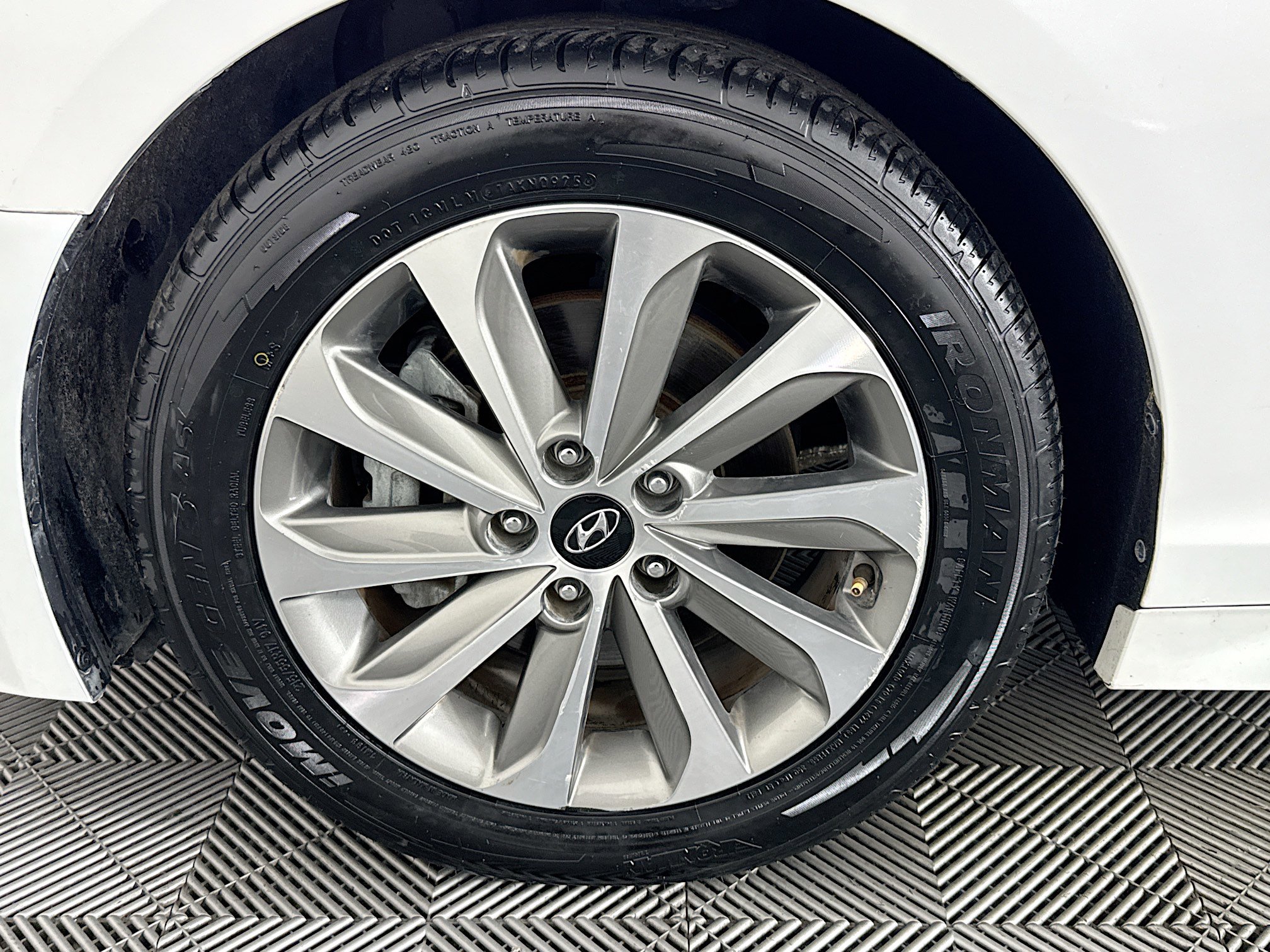 Used 2016 Hyundai Sonata Sport image 36