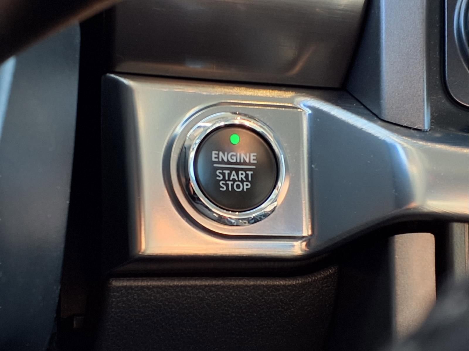 Used 2022 Ford F150 Lariat AWD/4WD image 10