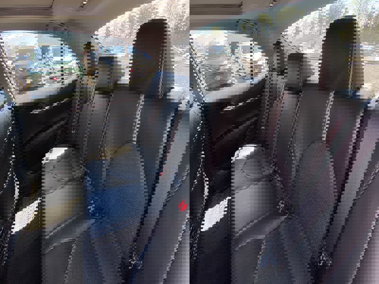 Used 2019 Toyota Camry XSE image 25