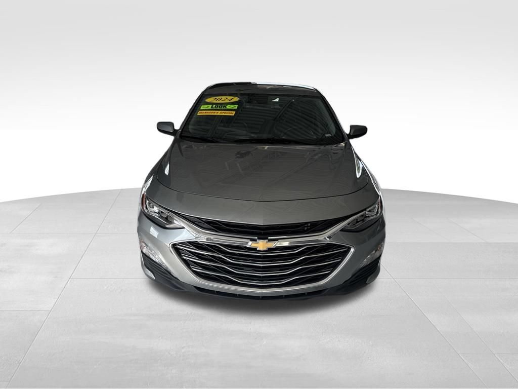 Used 2024 Chevrolet Malibu LT FWD image 8