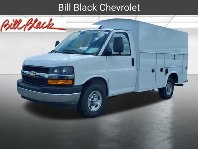 New 2026 Chevrolet Express 3500 w/ Power Convenience Package RWD image 1