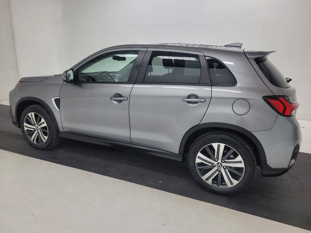 Used 2020 Mitsubishi Outlander Sport SE FWD image 3