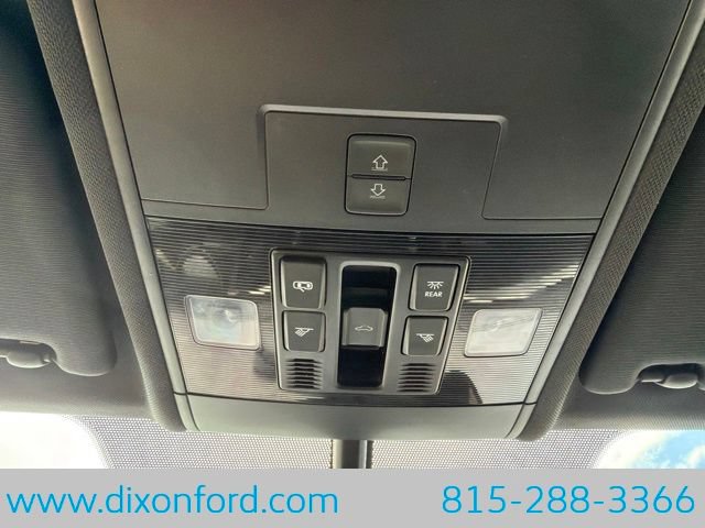 Used 2020 Volkswagen Atlas Cross Sport SEL AWD/4WD image 20