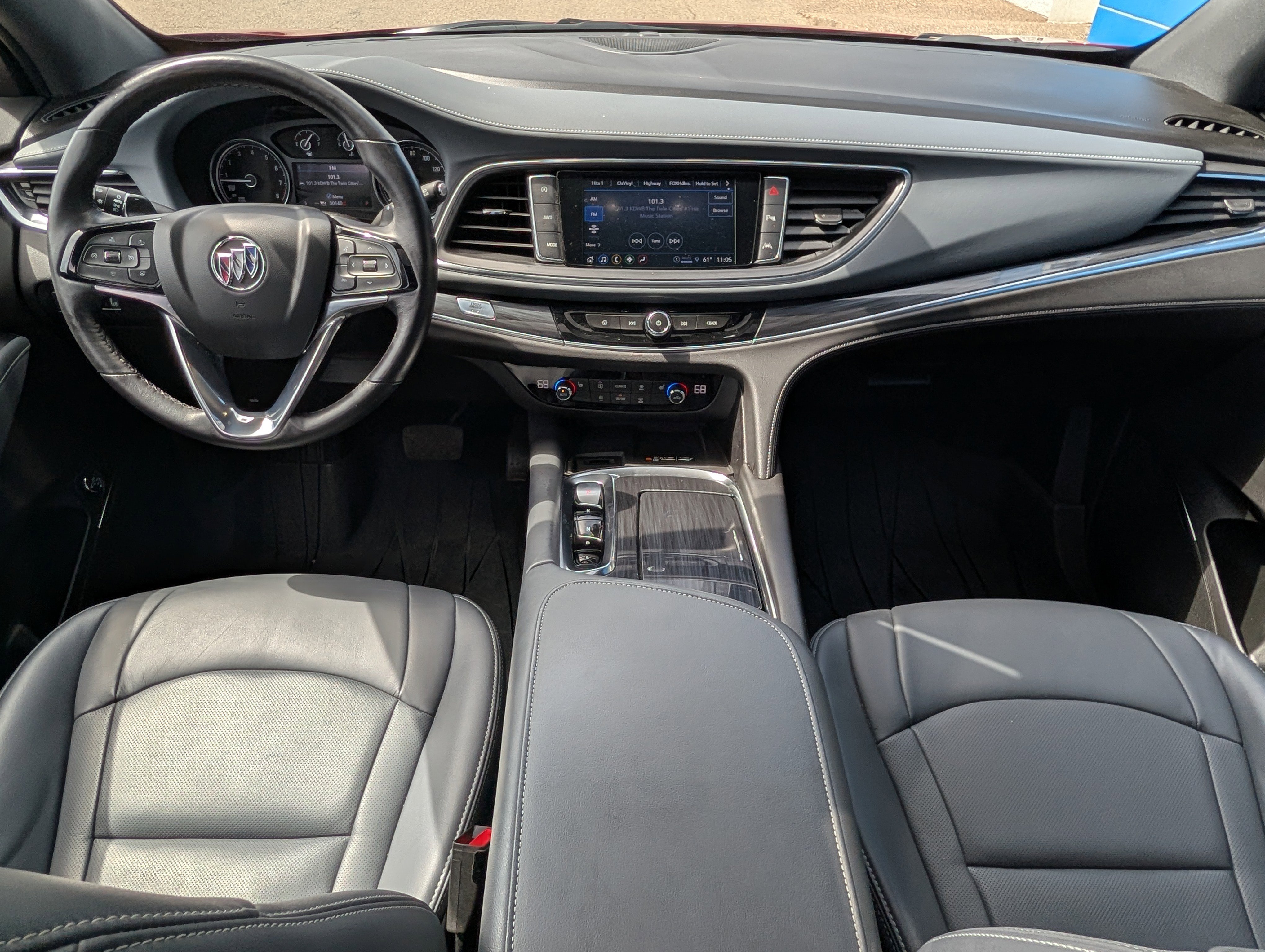 Used 2024 Buick Enclave Essence w/ Experience Buick Package AWD/4WD image 12