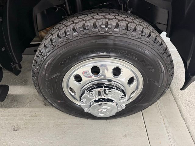 New 2026 RAM 3500 Big Horn w/ Laramie Trim Package AWD/4WD image 4
