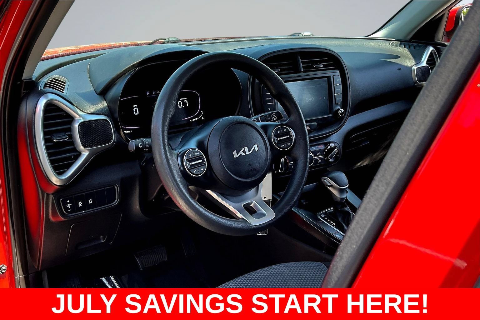 Used 2023 Kia Soul LX w/ LX Technology Package FWD image 19