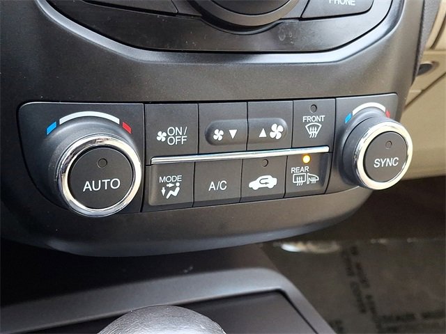 Used 2015 Acura RDX AWD w/ Technology Package image 16