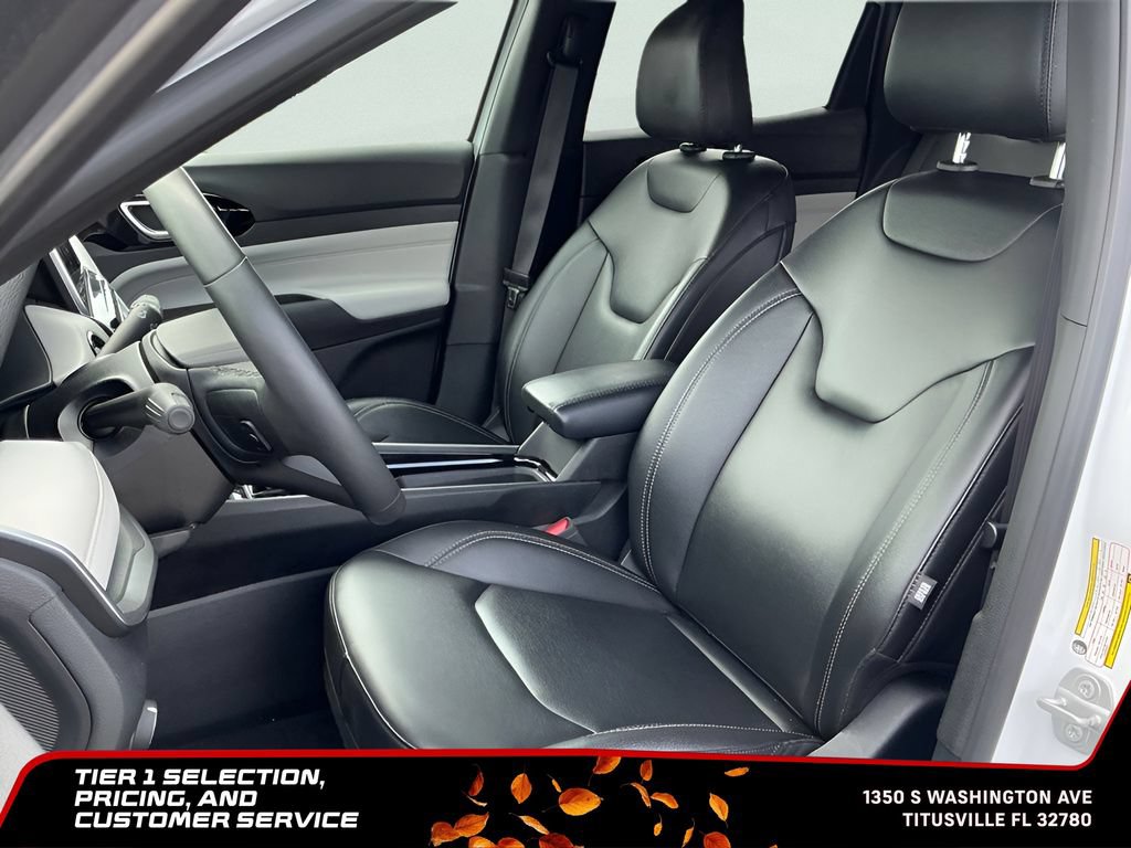 Used 2025 Jeep Compass Limited AWD/4WD image 18