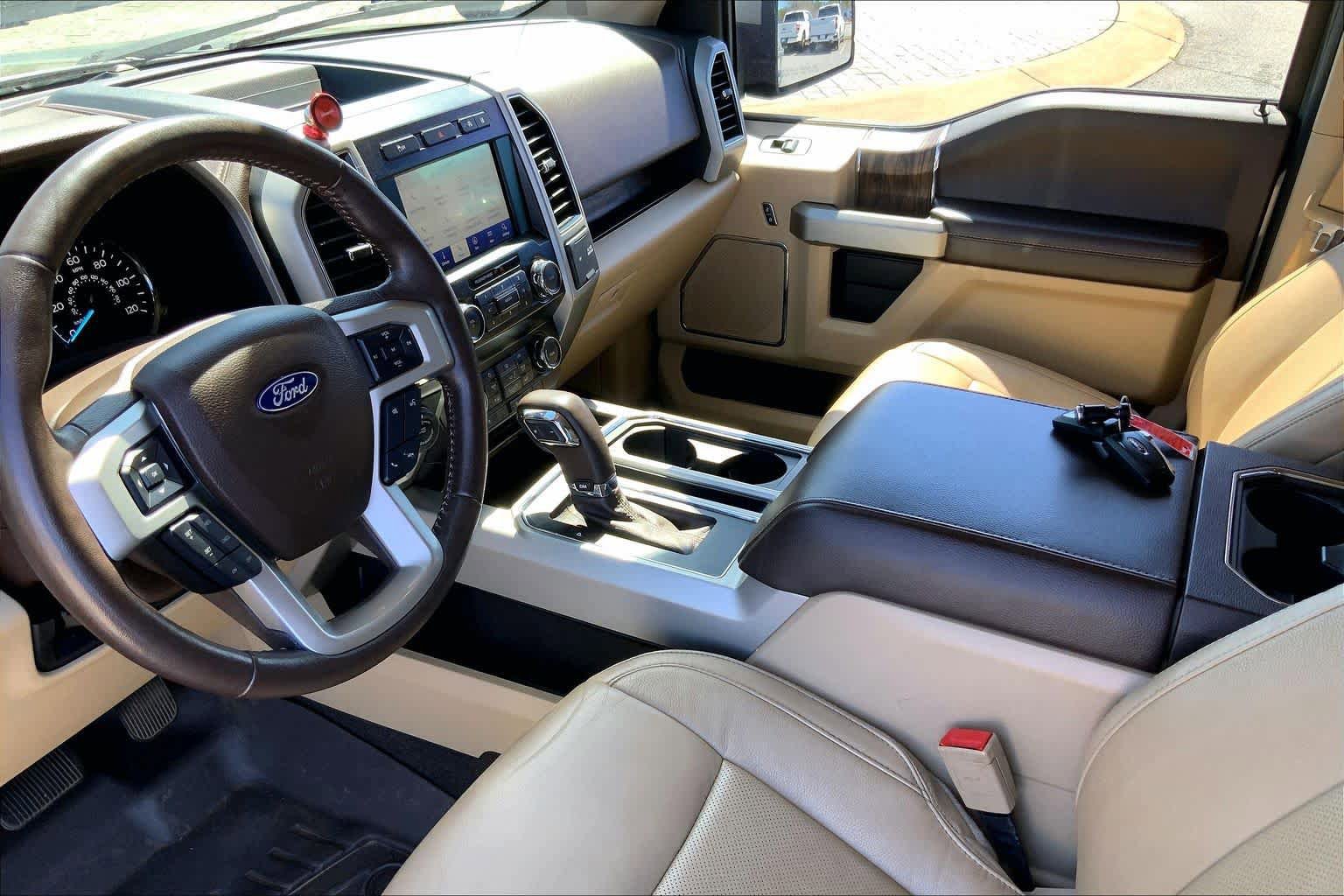 Used 2020 Ford F150 Lariat w/ Trailer Tow Package RWD image 27